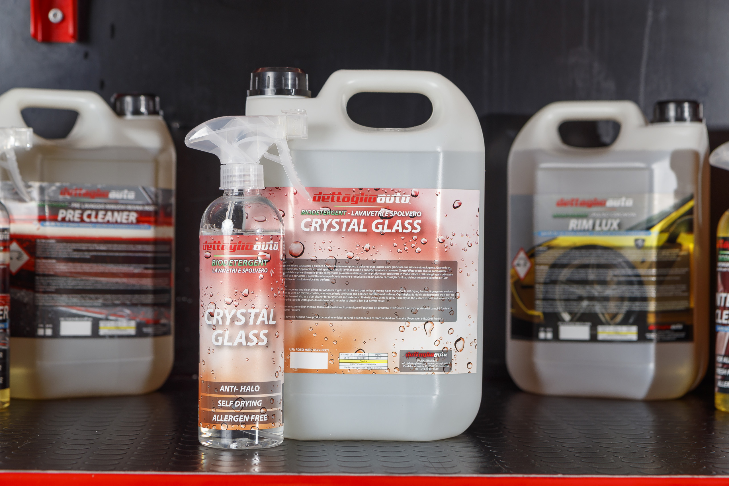 prodotti car detailing con in primo piano il crystal glass