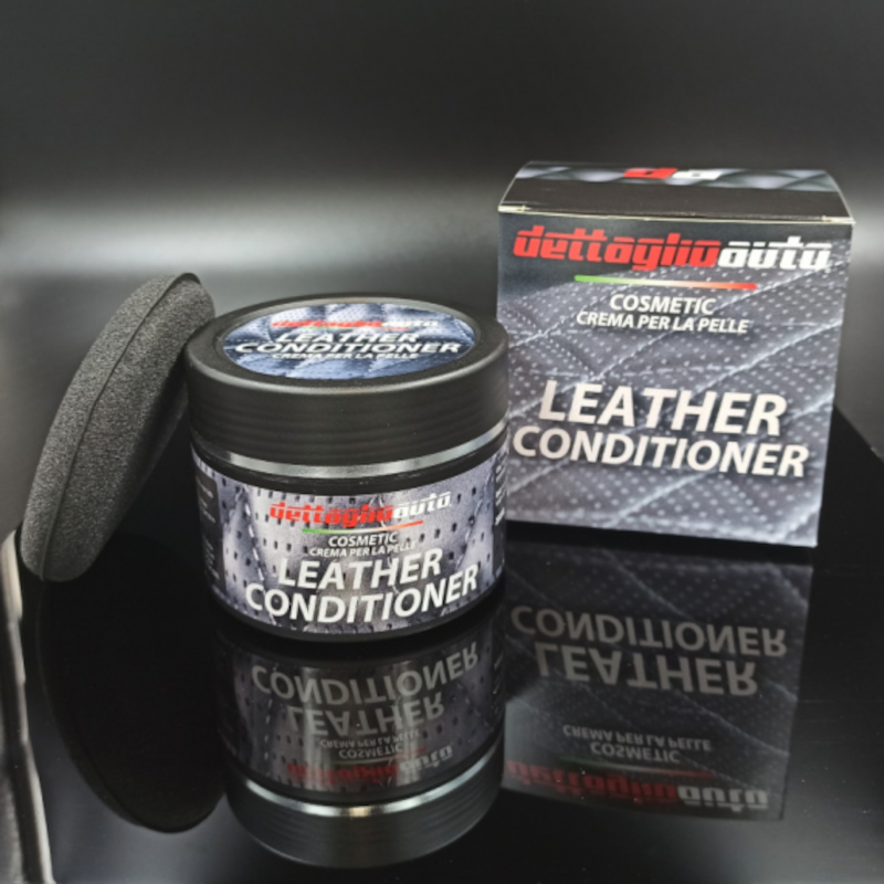 prodotto leather conditioner per parti in pelle